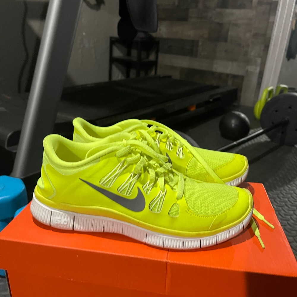 Nike Free Run - Picture 2 of 3